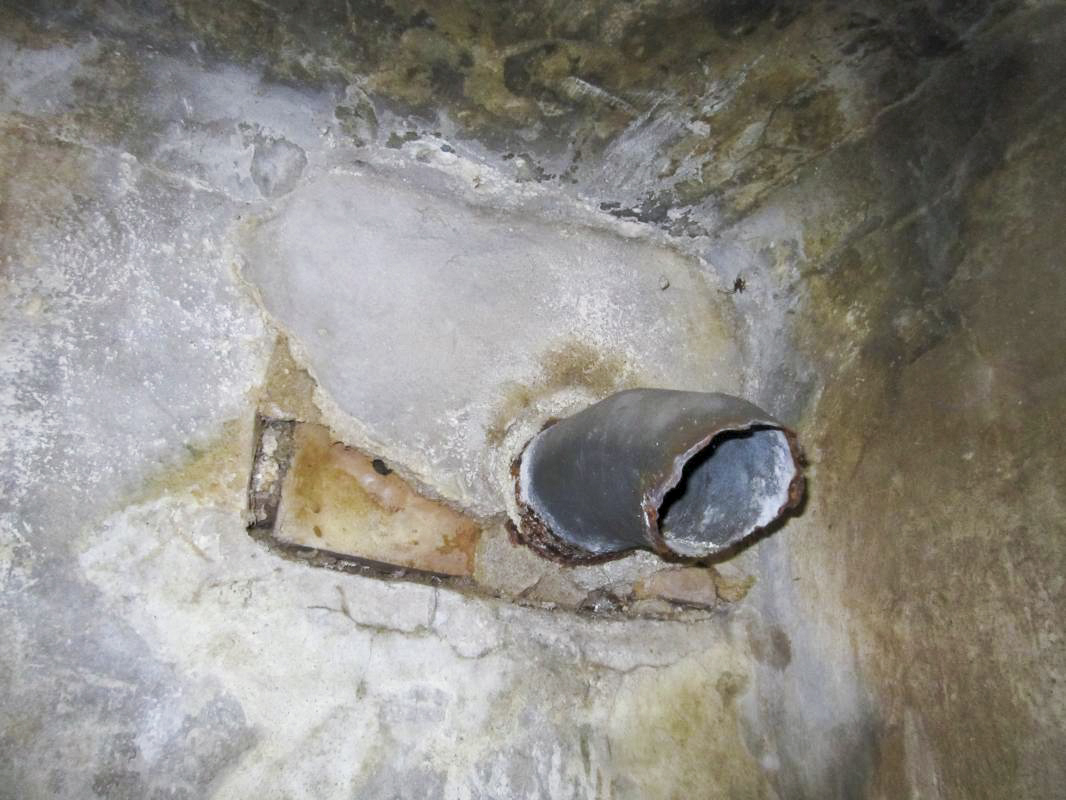 Ligne Maginot - KLOSTERGRABEN 1 - (Blockhaus pour arme infanterie) - Reste du conduit de ventilation - gregfuchs