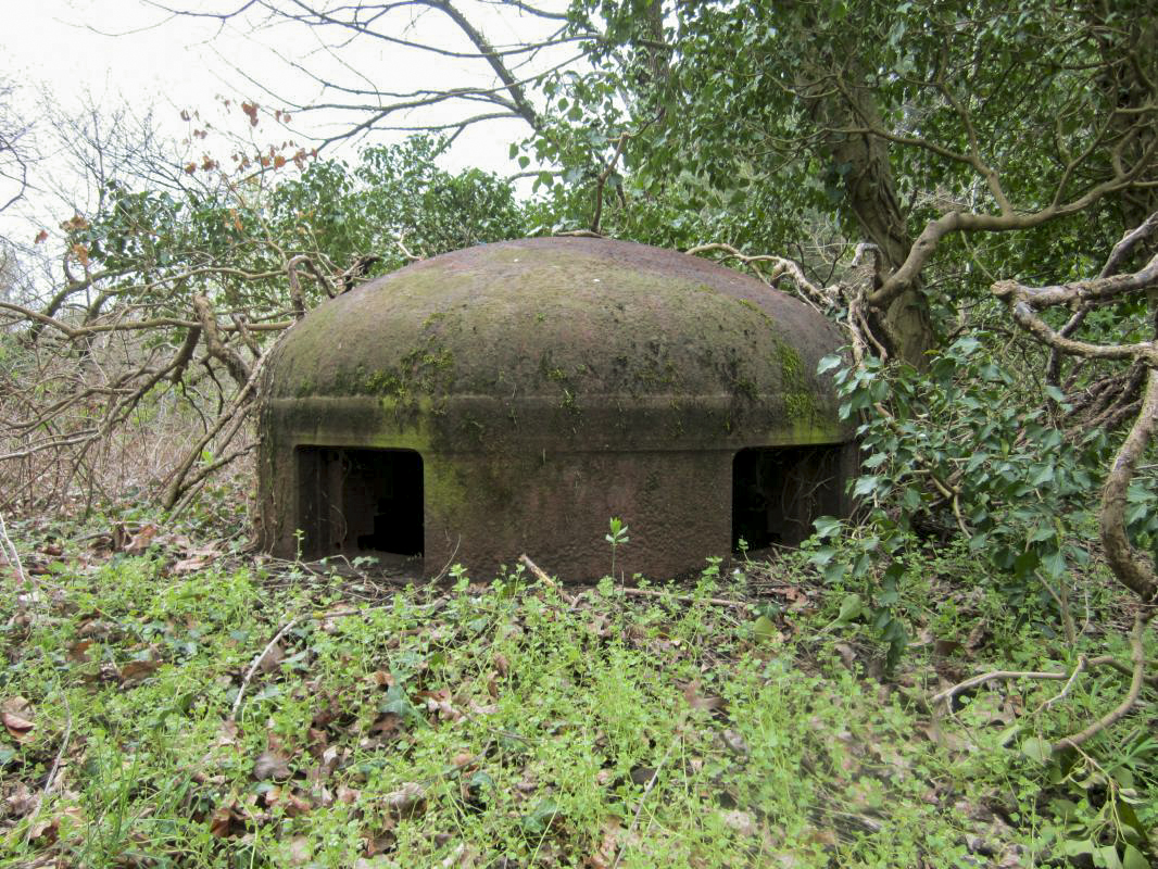 Ligne Maginot - KOENIGSBRUCK NORD - (Casemate d'infanterie) - Cloche GFM - gregfuchs