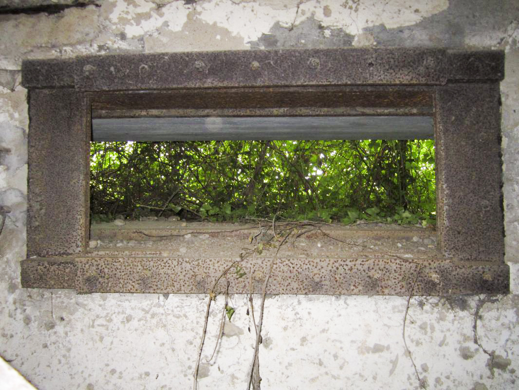 Ligne Maginot - KUBELMUEHLE 2 (AVANT POSTE) - (Blockhaus pour canon) - Créneau AC 47 - gregfuchs