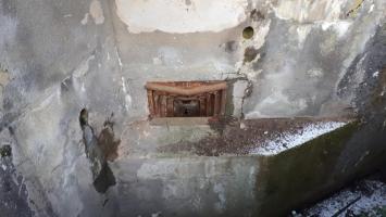 Ligne Maginot - HOCHWALD - (Ouvrage d'artillerie) - Bloc 16
Coffre de droite, créneau pour mortier de 50