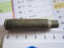 Ligne Maginot - RENDEZ VOUS DE CHASSE 3 - (Cuve pour arme d'infanterie) - Douille de FM trouvée lors du dégagement de la plateforme
