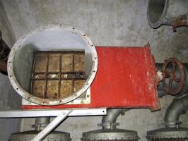 Ligne Maginot - PETIT REDERCHING - (Abri) - Salle des filtres
Vanne