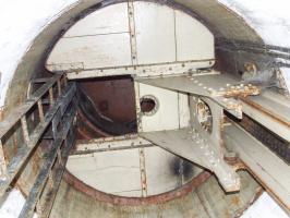 Ligne Maginot - ACHEN NORD EST - (Casemate d'infanterie - double) - Le puits d'une cloche GFM et la plate-forme mobile