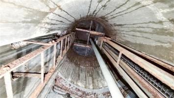 Ligne Maginot - PETIT REDERCHING - (Abri) - Vue de dessous du plancher de la cloche GFM