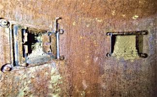 Ligne Maginot - PETIT REDERCHING - (Abri) - Créneaux de la cloche GFM