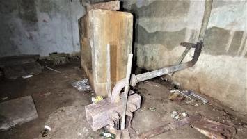 Ligne Maginot - PETIT REDERCHING - (Abri) - Local des vivres - puits de l'hydro-pompe Mengin