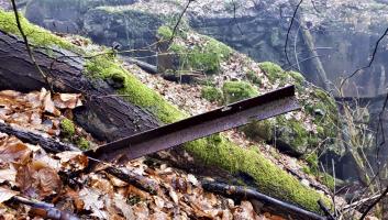 Ligne Maginot - HOCHWALD C8 - (Casemate d'infanterie) - Poteau à barbelés