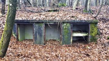 Ligne Maginot - HOCHWALD C6 - (Casemate d'infanterie) - Niches de stockage extérieur pour les mines et le barbelé