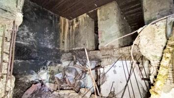 Ligne Maginot - HOCHWALD C9 - (Casemate d'infanterie) - Vue sur les deux étages et la dalle de plancher effondrée
