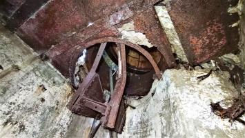 Ligne Maginot - HOCHWALD C6 - (Casemate d'infanterie - double) - Puits de la cloche GFM