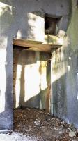 Ligne Maginot - HOCHWALD C3 - (Casemate d'infanterie - double) - L'issue de secours et le créneau FM de défense rapprochée défendant l'accès