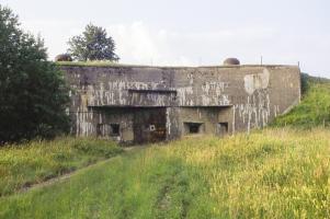 Ligne Maginot - LATIREMONT - A3 - (Ouvrage d'artillerie) - Entrée munitions
Le voie de 60 bien visible