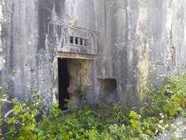 Ligne Maginot - 7/2 - KAELBERGRUND - (Abri) - Entrée et créneau FM de caponnière