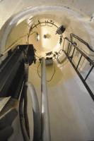 Ligne Maginot - ANCIENNE REDOUTE - (Abri) - La cloche GFM
Le plancher est en position basse ce qui donne une vision complète de l'ensemble