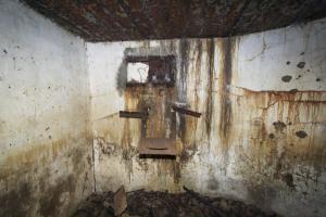 Ligne Maginot - BARRWALD Centre (Blockhaus pour arme infanterie) - Vu d'un créneau de l'intérieur