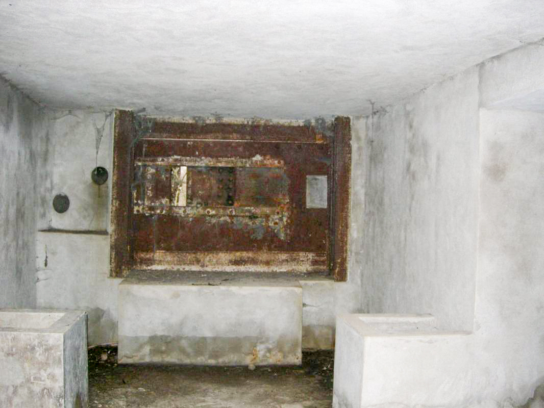 E5 - LE SUQUET - (Casemate d'infanterie - Simple)