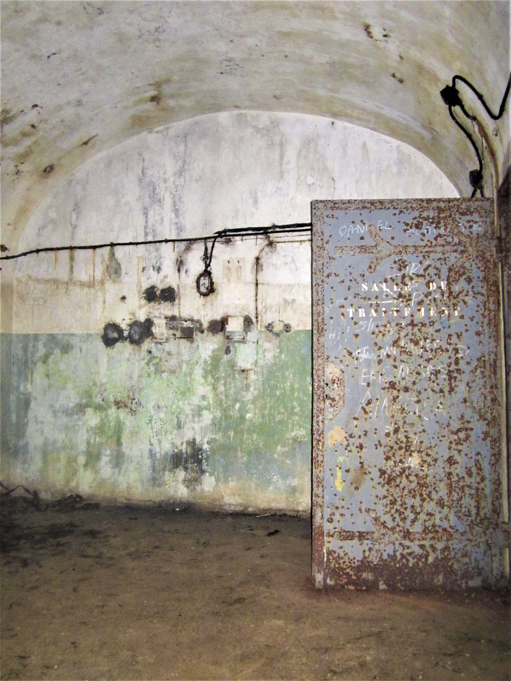 Ligne Maginot - PETIT REDERCHING - (Abri) - Local marqué 'salle de traitement'