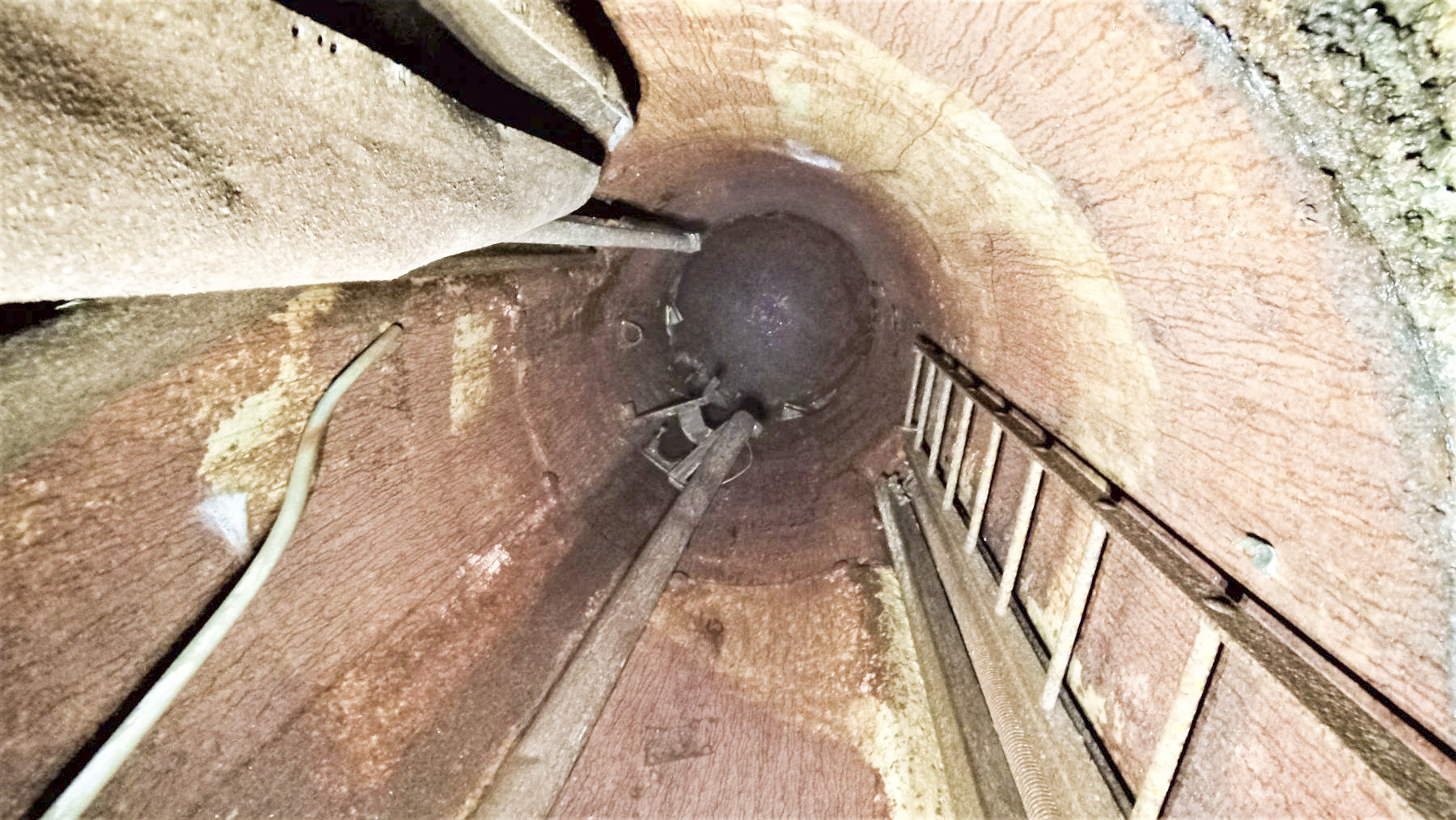 Ligne Maginot - HOCHWALD C9 - (Casemate d'infanterie) - Etage supérieur
Cloche jumelage de mitrailleuses MAC 31