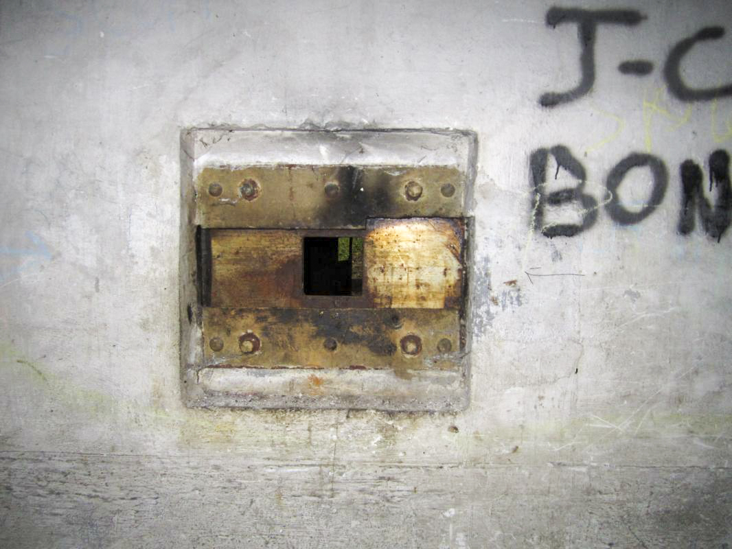 Ligne Maginot - SOUFFLENHEIM (II / 23° RIF) - (Abri) - Créneau FM de défense intérieur