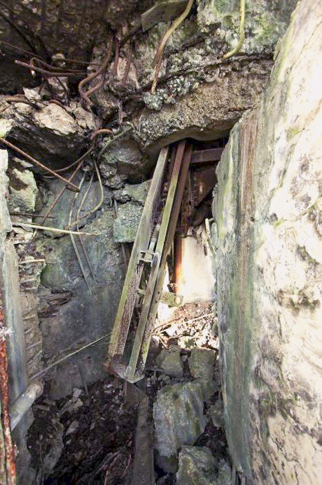 Ligne Maginot - 3/2 - FORT LOUIS VILLAGE - (Casemate d'infanterie - Double) - 