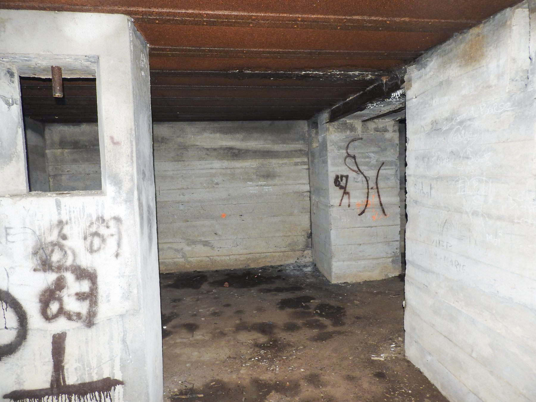 Ligne Maginot - HOLZMISS - (Blockhaus lourd type STG / STG-FCR - Simple) - L'intérieur de la casemate
