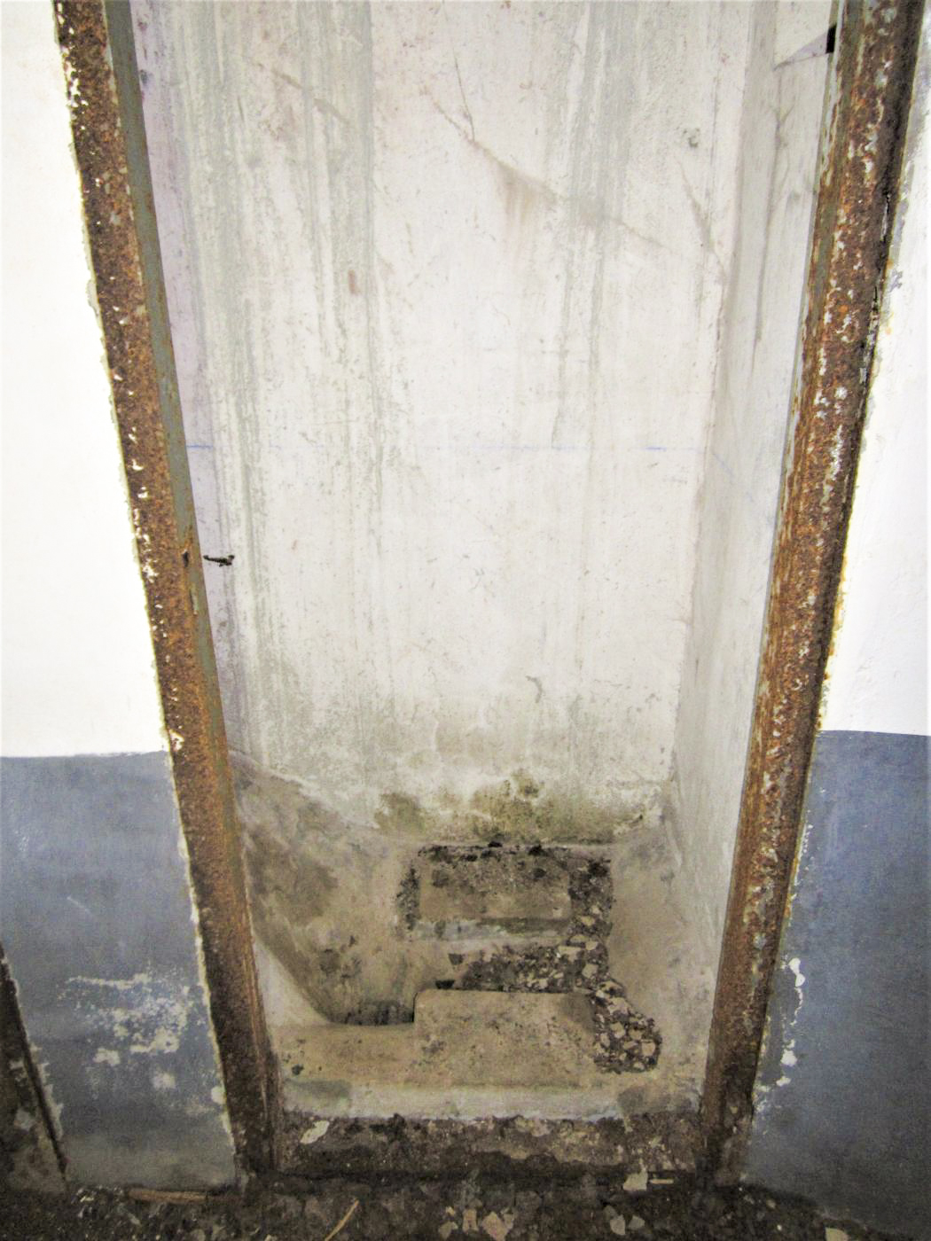 Ligne Maginot - HOCHWALD C3 - (Casemate d'infanterie - double) - Latrines