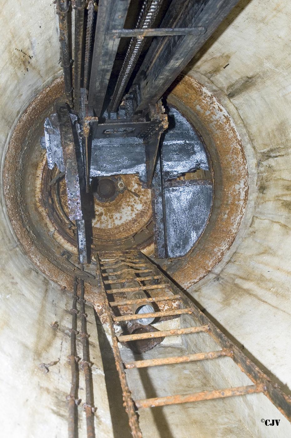 Ligne Maginot - LATIREMONT - A3 - (Ouvrage d'artillerie) - Bloc 2