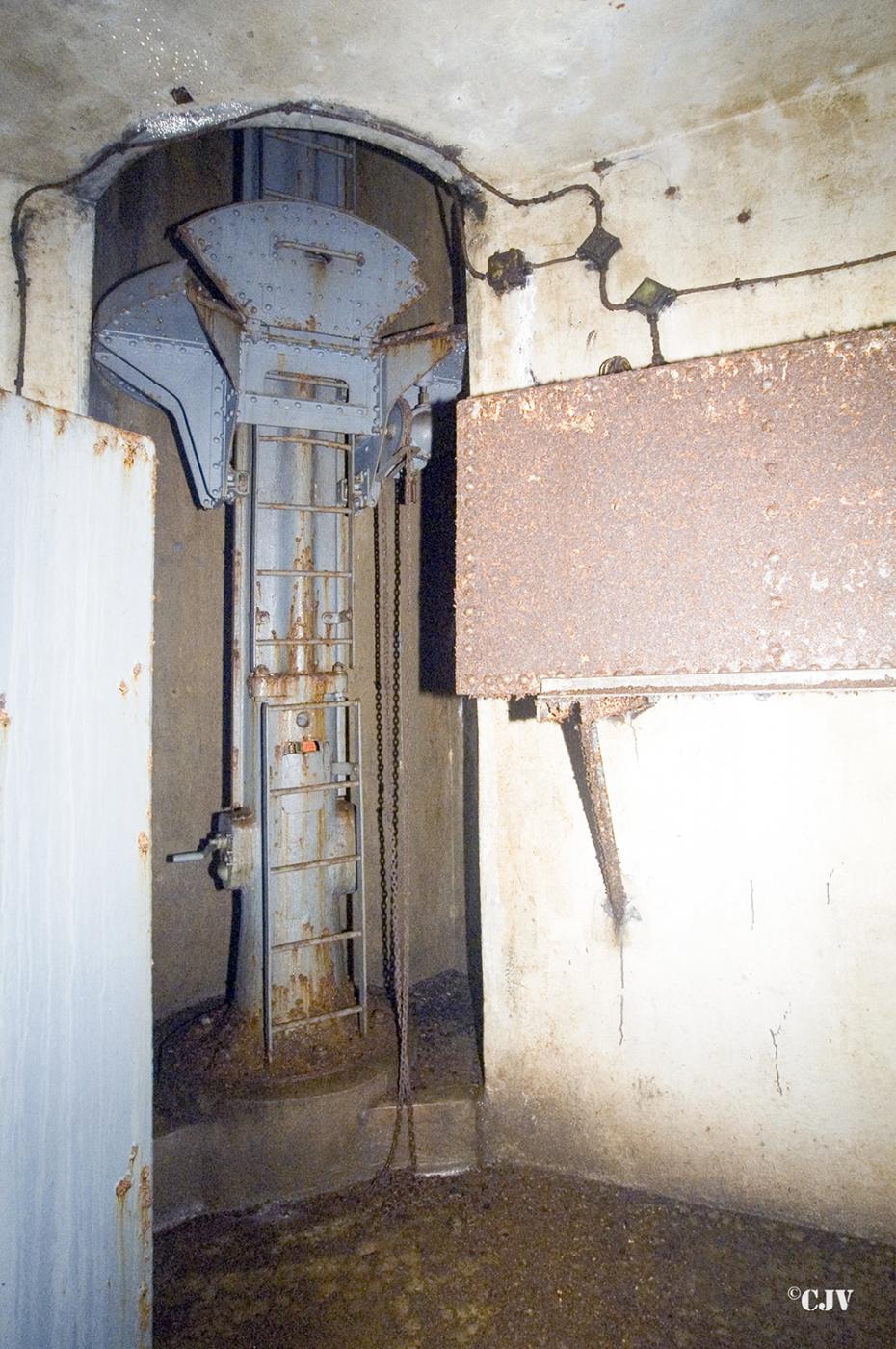 Ligne Maginot - LATIREMONT - A3 - (Ouvrage d'artillerie) - Bloc 5
Cloche LG