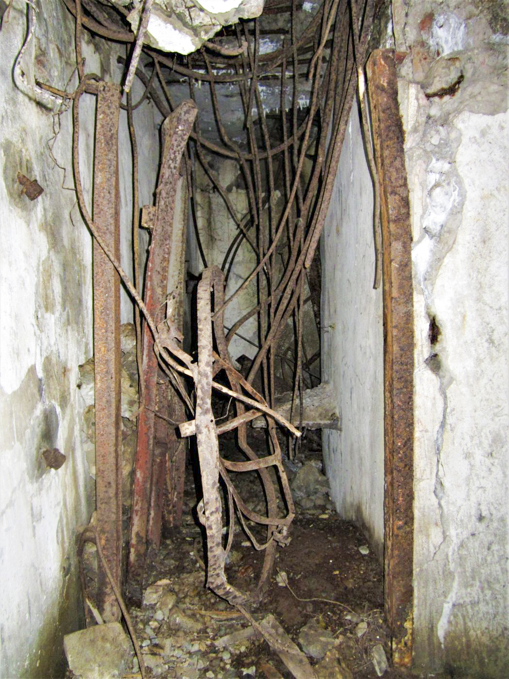 Ligne Maginot - DRACHENBRONN SUD EST - (Casemate d'infanterie) - Chambre du chef de casemate - Gregory Fuchs