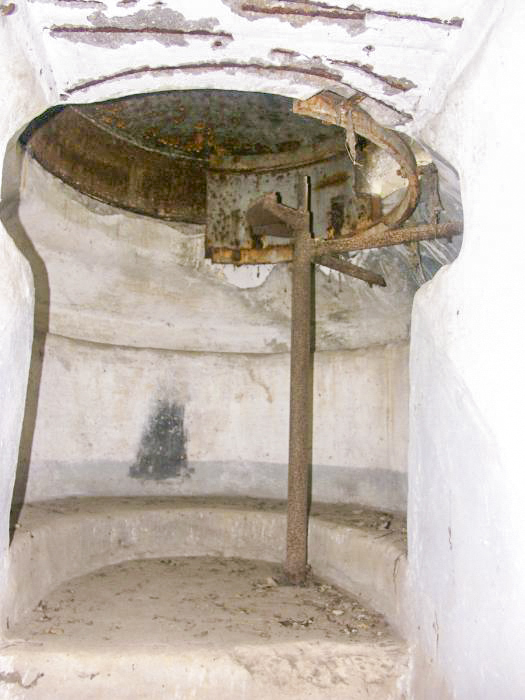 Ligne Maginot - RINKEL'S KUPP (Blockhaus pour arme infanterie) - La coupole, vue intérieure