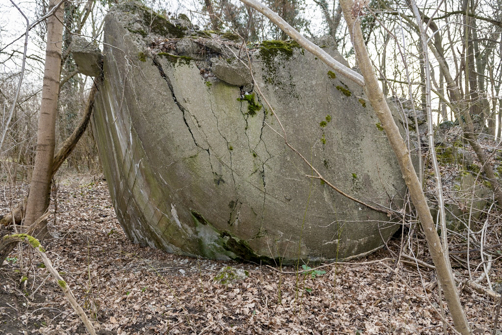 Ligne Maginot - KELLERSCHOELZEL 3 - (Blockhaus de type indéterminé) - Les morceaux éparpillés