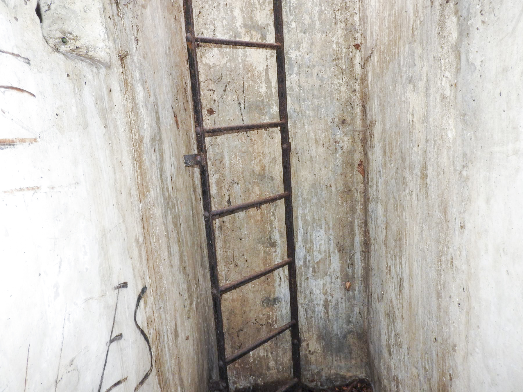 Ligne Maginot - D2 - (Chambre de coupure - Avec central) -  - STENGER Mathieu