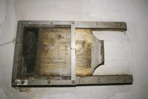 Ligne Maginot - BUCHHOLZBERG (I / 79° RIF) - (Abri) - Prise d'air dans le couloir permettant la recirculation de l'air intérieur dans la batterie de chauffe