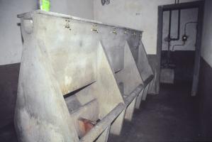 Ligne Maginot - BUCHHOLZBERG (I / 79° RIF) - (Abri) - Lavabos de la troupe
Visite fin 90 avec la BA901