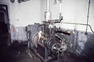 Ligne Maginot - BUCHHOLZBERG (I / 79° RIF) - (Abri) - Le groupe électrogène
Visite fin 90 avec la BA901