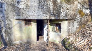 Ligne Maginot - GUNSTHAL FERME EST - (Blockhaus pour arme infanterie) - L'entrée