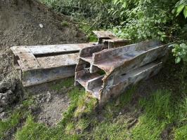 Ligne Maginot - PONT KREUZRHEIN - (Barrage de Route) - Les montants de la barrière extraits du massif béton lors de sa destruction en juin 2016