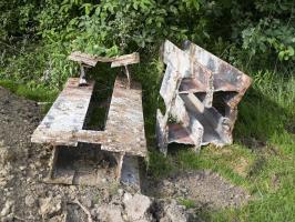 Ligne Maginot - PONT KREUZRHEIN - (Barrage de Route) - Les montants de la barrière extraits du massif béton lors de sa destruction en juin 2016