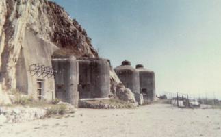 Ligne Maginot - SAINTE AGNES (SAG) - EO9 - (Ouvrage d'artillerie) - Vue datant de 1962, alors que l'ouvrage venait d'être ré-occupé par l'Armée lors des événements d'Algérie de 1961.