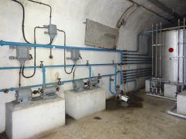 Ligne Maginot - SAINTE AGNES (SAG) - EO9 - (Ouvrage d'artillerie) - Les pompes alimentant l'ouvrage en eau et les citernes de stockage