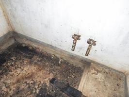 Ligne Maginot - D4 - (Chambre de coupure - Avec central) - L'arrivée des câbles