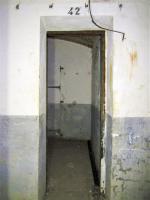 Ligne Maginot - HOFFEN - (Abri) - Entrée de la chambre pour 4 sous-officiers n°42