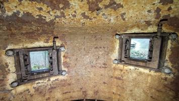 Ligne Maginot - FREUDENBERG (QUARTIER SCHIESSECK - I/37° RIF) - (Abri) - Créneaux de la cloche GFM