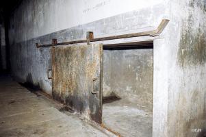 Ligne Maginot - REYERSVILLER - (Abri) - Couloir principal au niveau de la cuisine
Niche pour les poubelles