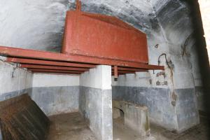 Ligne Maginot - REYERSVILLER - (Abri) - Pompe du puits et réservoir journalier