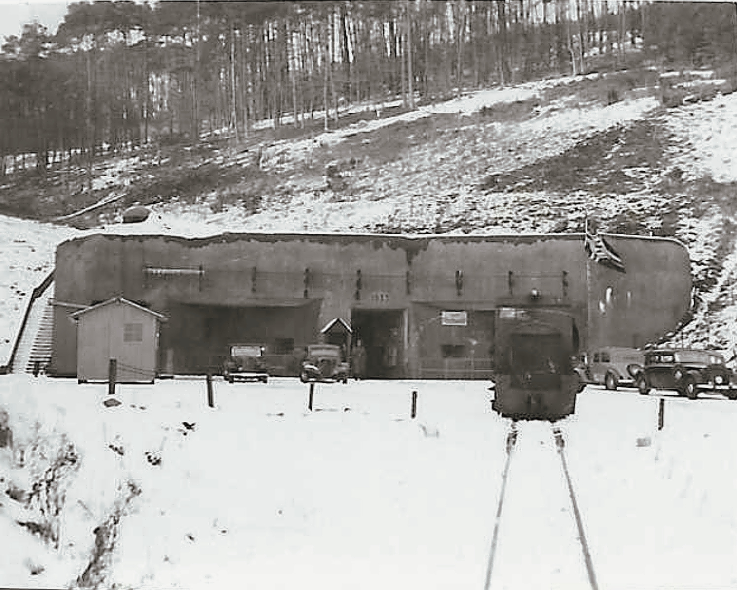 Ligne Maginot - HOCHWALD - (Ouvrage d'artillerie) - Bloc 8
Entrée munitions