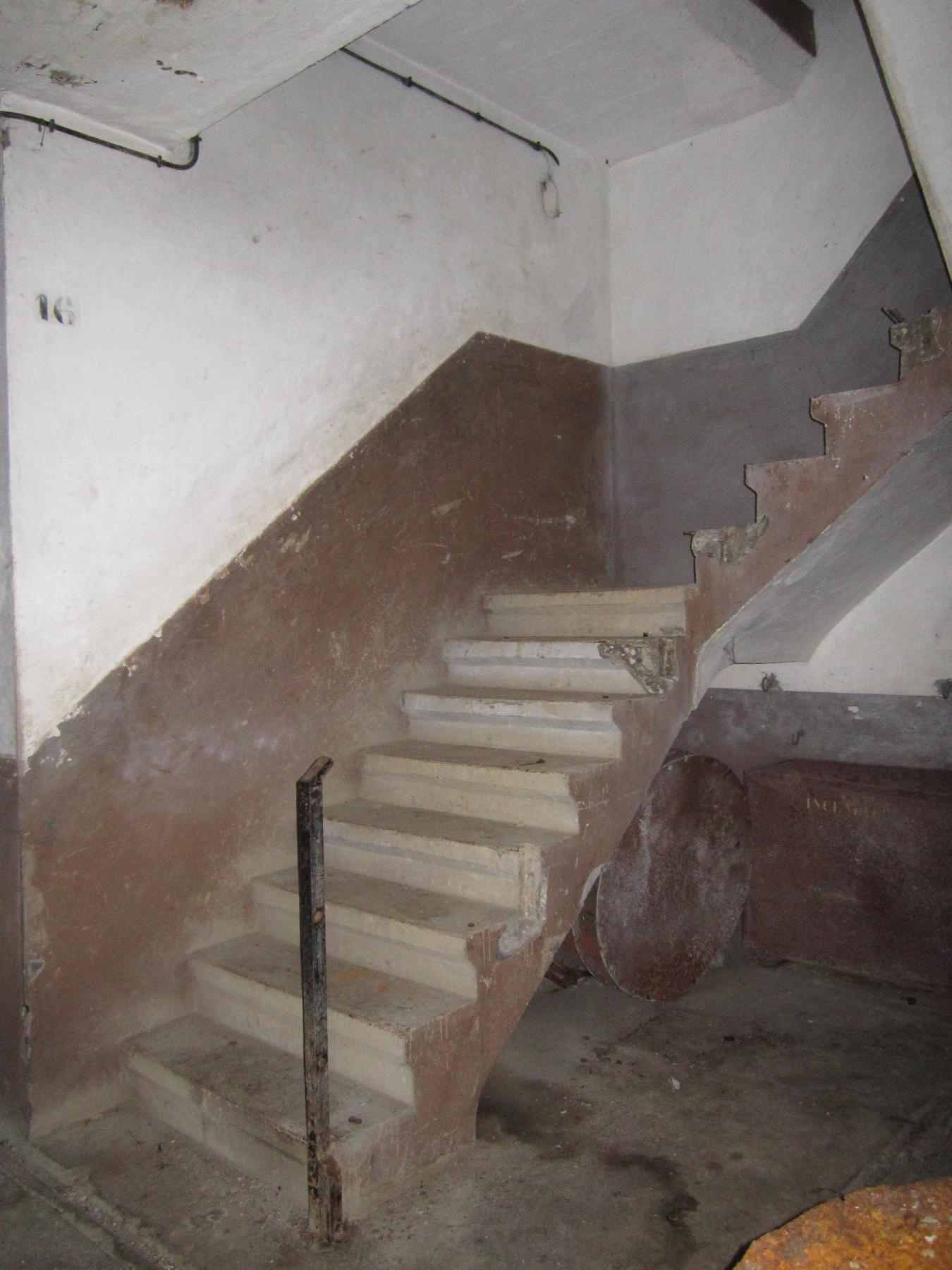 Ligne Maginot - BUCHHOLZBERG (I / 79° RIF) - (Abri) - Escalier Est vers l'étage inférieur