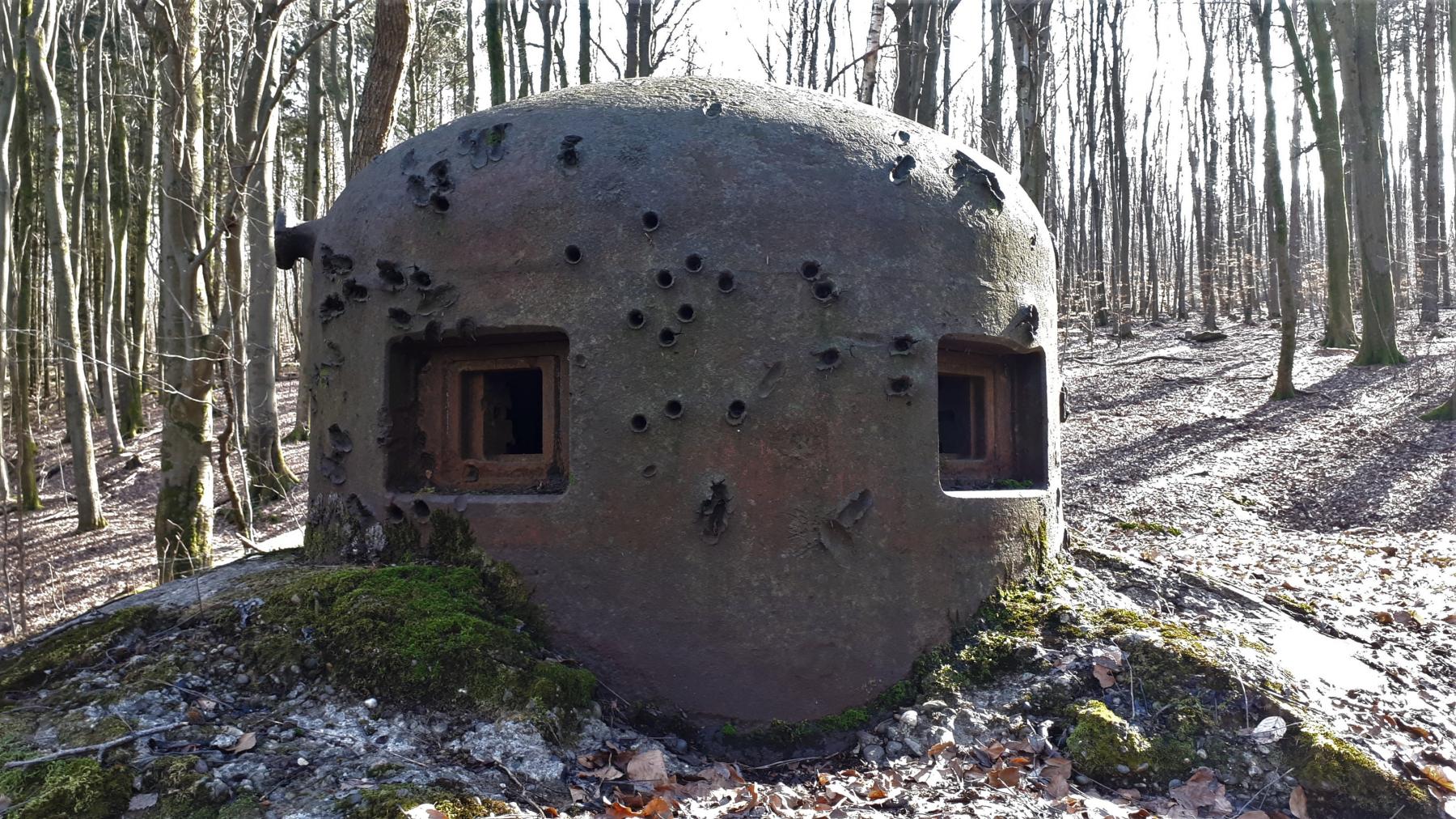 Ligne Maginot - MARKBACH - (Blockhaus pour arme infanterie) - Cloche GFM