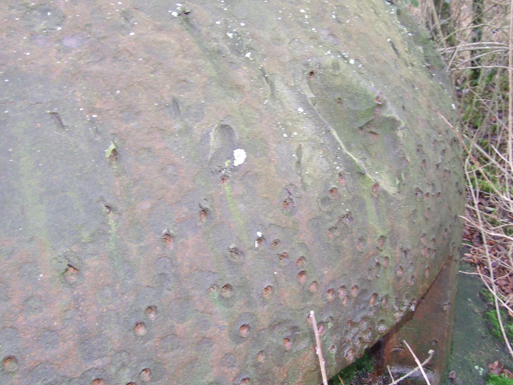 Ligne Maginot - LAUDREFANG - A37 - (Ouvrage d'infanterie) - Bloc 4
Les impacts sur une cloche GFM