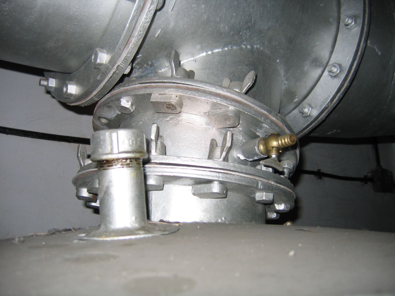 Ligne Maginot - BUCHHOLZBERG (I / 79° RIF) - (Abri) - Bride de jonction d'un filtre
Visite fin 90 avec la BA901